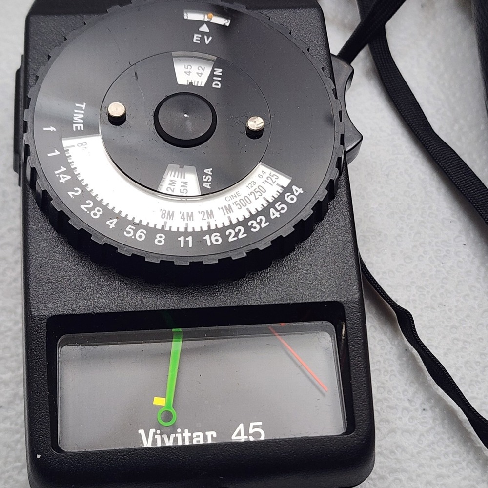 Vivatar 45 Exposure Light Meter/ Case Untested Parts Only - Picture 2 of 6